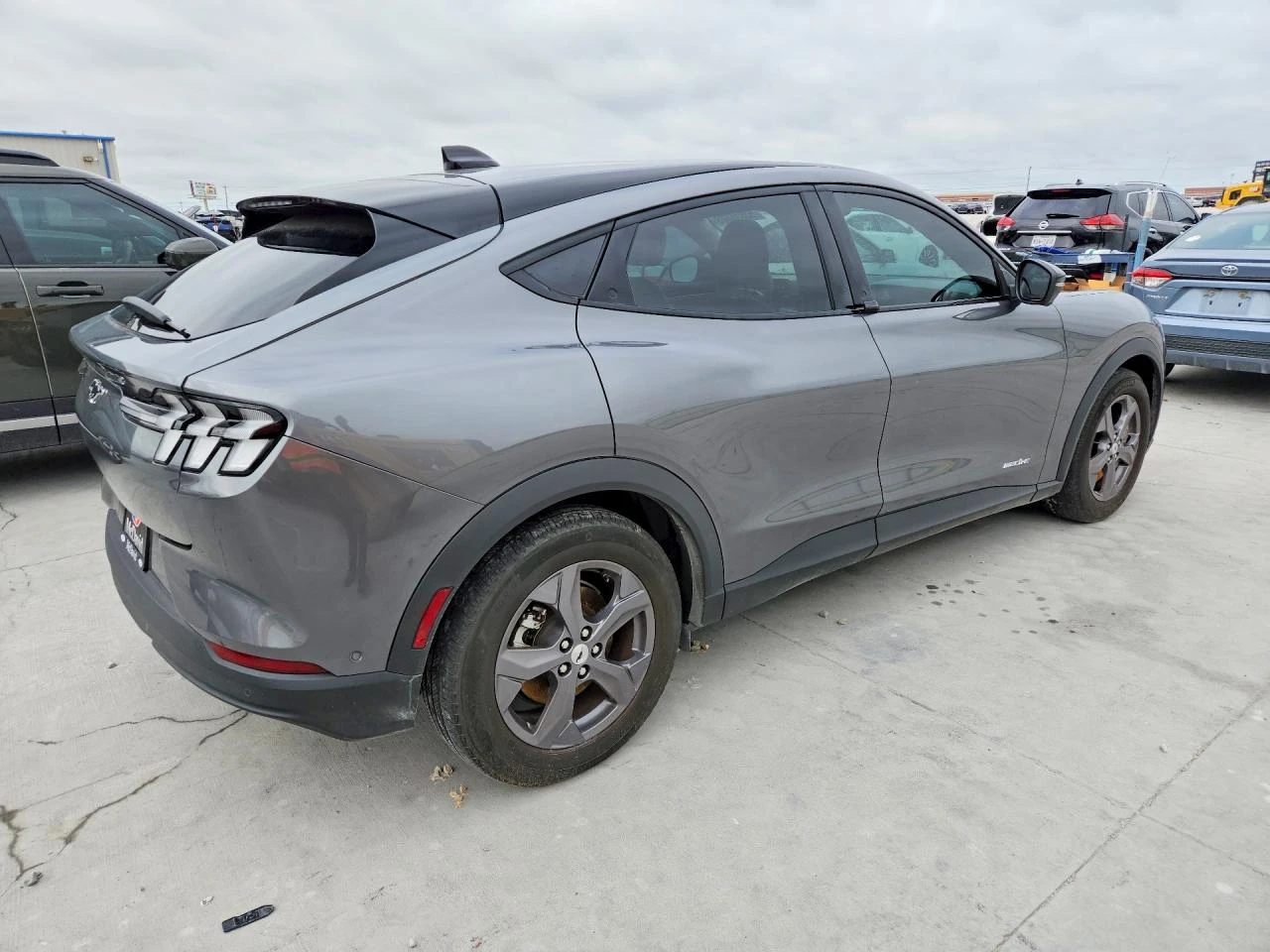 Ford Mustang Mach-E Select RWD, снимка 3 - Автомобили и джипове - 54804719