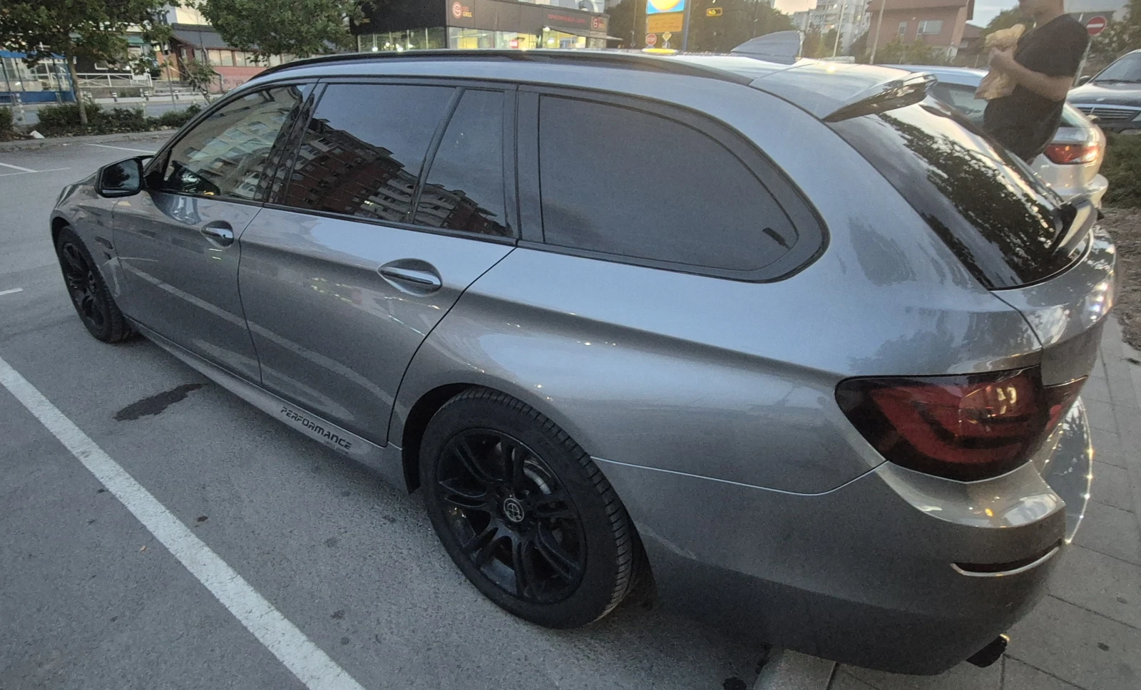 BMW 530 F11, снимка 3 - Автомобили и джипове - 54840960