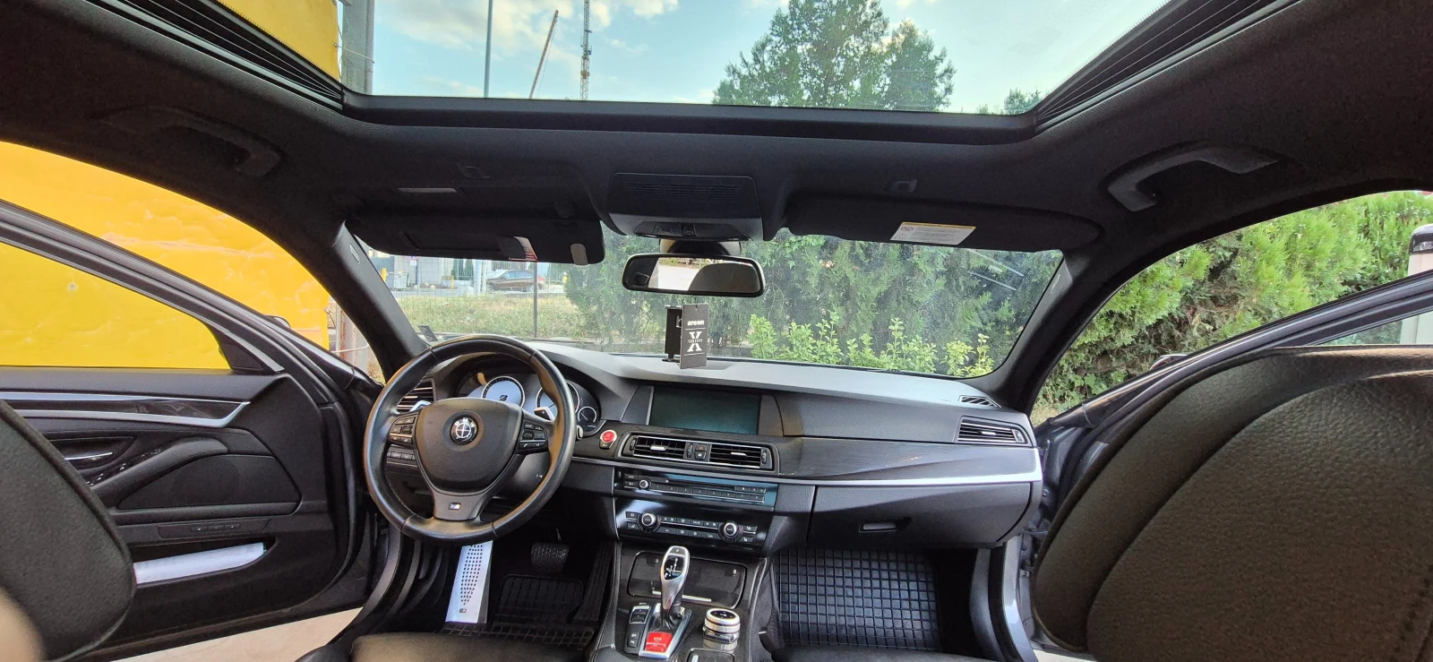 BMW 530 F11, снимка 11 - Автомобили и джипове - 54840960