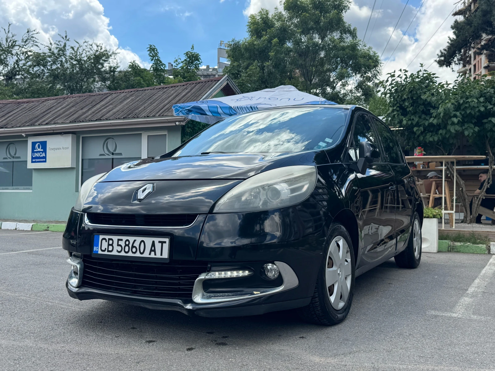 Renault Scenic Bose, снимка 2 - Автомобили и джипове - 54892537