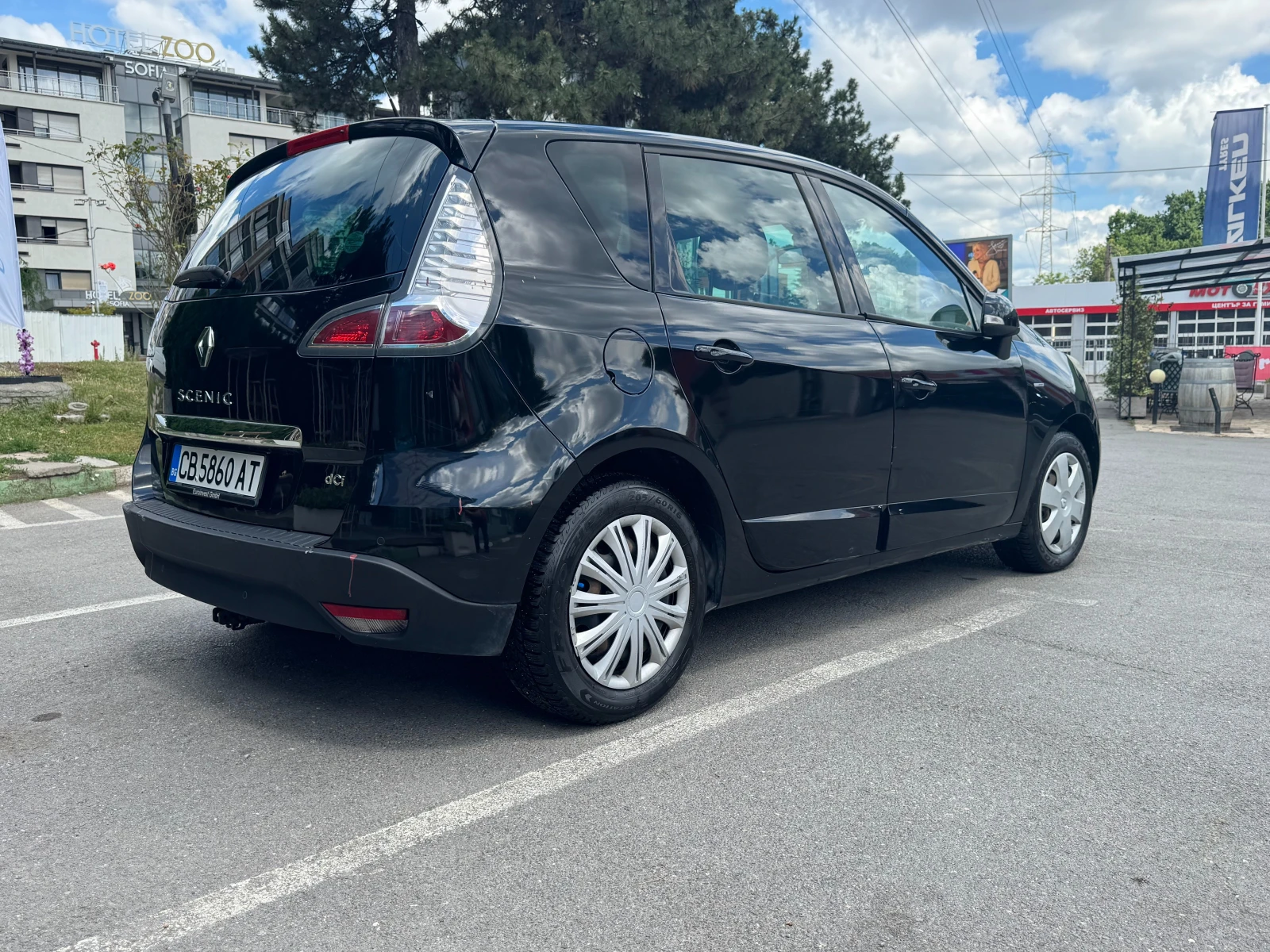 Renault Scenic Bose, снимка 4 - Автомобили и джипове - 54892537