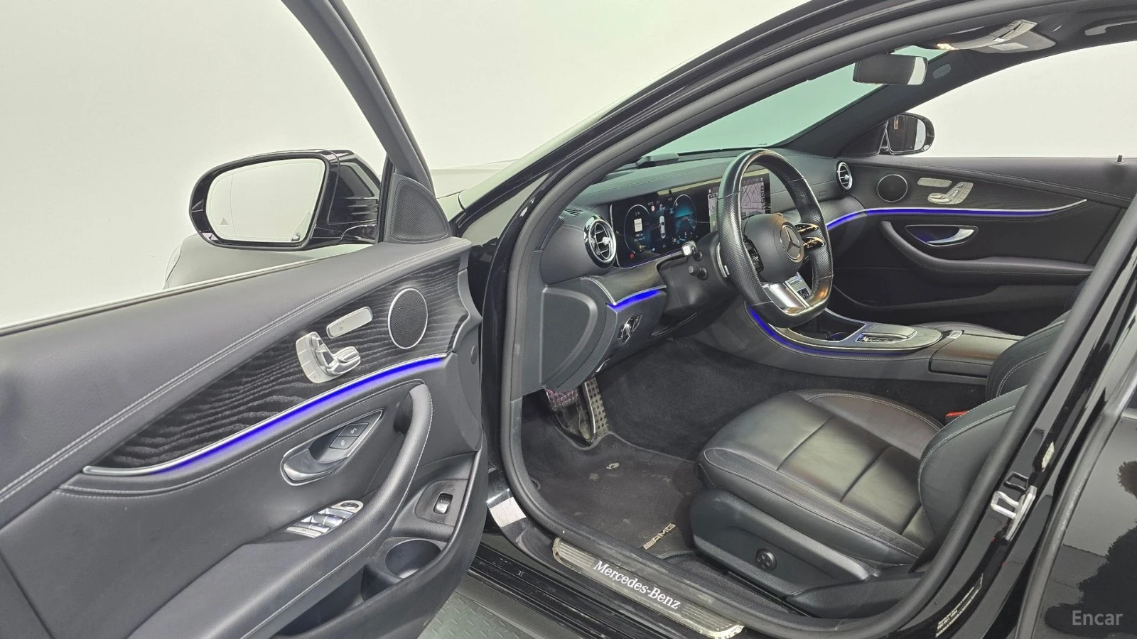 Mercedes-Benz E 220 4MATIC/AMG-LINE/DRIVE-ASSISTS/SUNROOF | Mobile.bg � ����������� 6