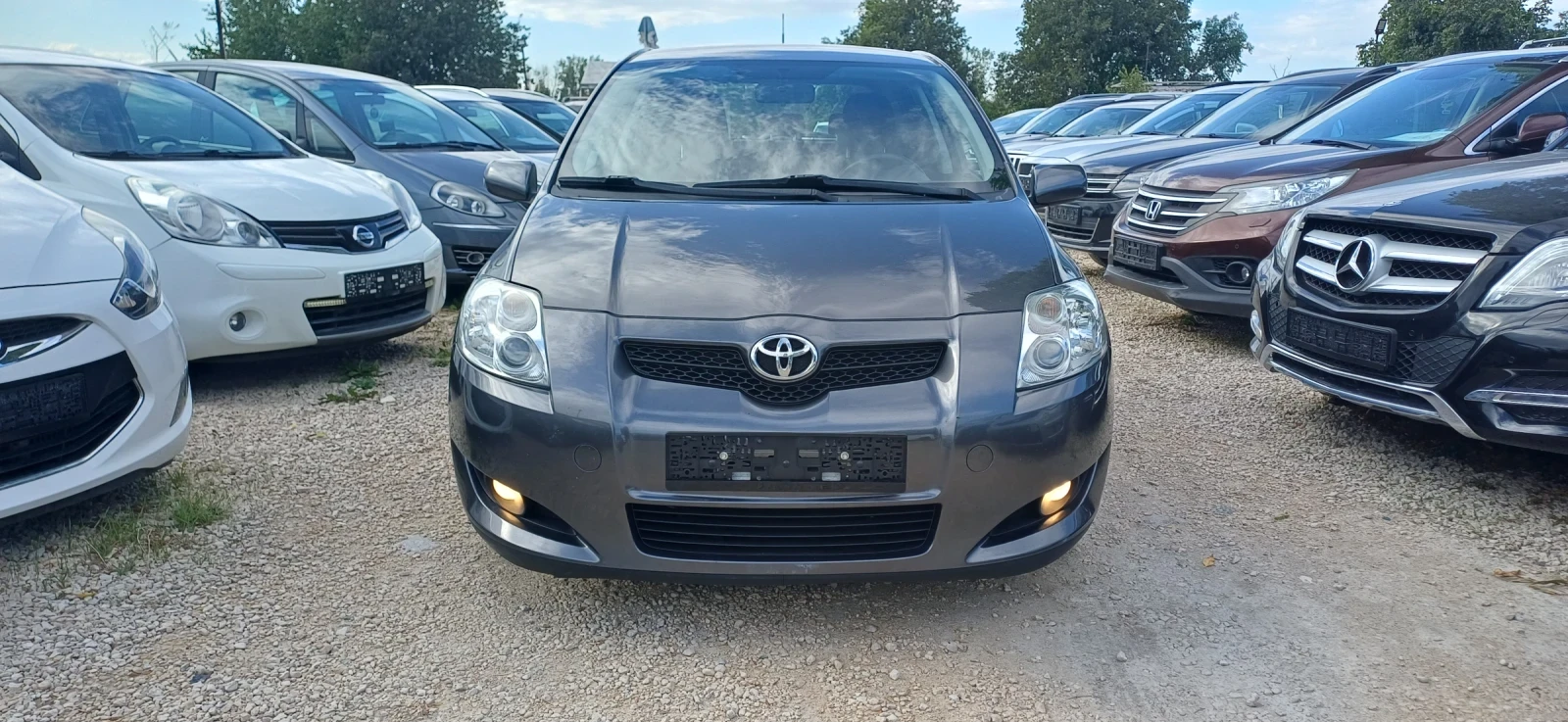 Toyota Auris 1.4/90к.с., снимка 2 - Автомобили и джипове - 56364500