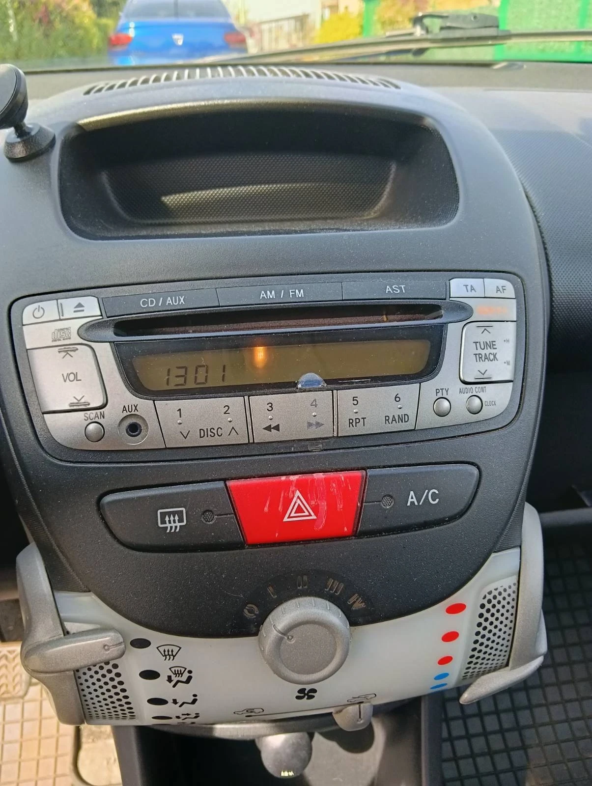 Toyota Aygo, снимка 5 - Автомобили и джипове - 56441497