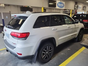 Jeep Grand cherokee TRAILHAWK* KEYLESS* PANO* ПОДГРЕВ* КАМЕРА, снимка 3