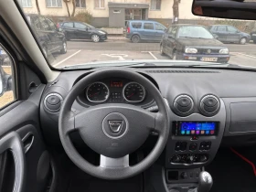 Dacia Duster 1.6i LED/Климатик/Мултимедия/OFF-road пакет, снимка 12