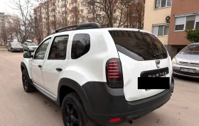 Dacia Duster 1.6i LED/Климатик/Мултимедия/OFF-road пакет, снимка 8