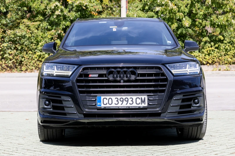 Audi SQ7, снимка 2 - Автомобили и джипове - 47593356