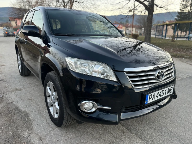 Toyota Rav4 2.2 D4D , снимка 1 - Автомобили и джипове - 49392279