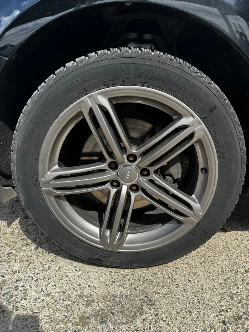 Audi Q5, снимка 9 - Автомобили и джипове - 52454095