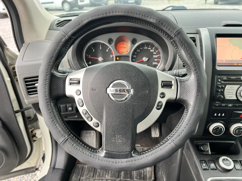 Nissan X-trail, снимка 9 - Автомобили и джипове - 51999333