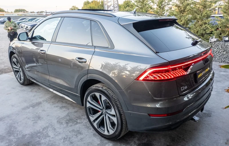 Audi Q8 55TFSI QUATTRO FULL S LINE ПАНОРАМА ЛИЗИНГ 100%, снимка 7 - Автомобили и джипове - 52149757