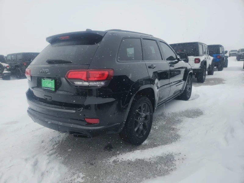 Jeep Grand cherokee 5.7 LIMITED X CARFAX, снимка 3 - Автомобили и джипове - 53188490