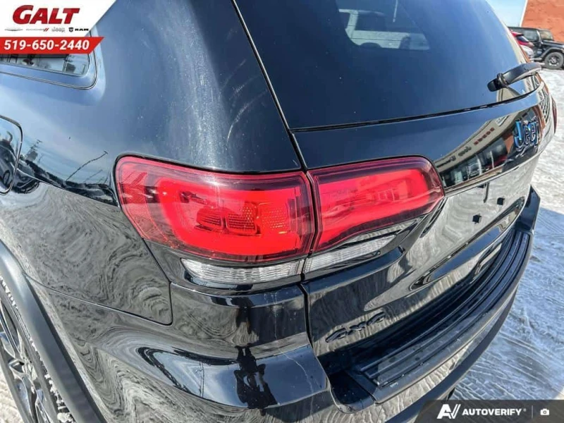 Jeep Grand cherokee * LAREDO | 3.6L | UPLAND PKG | SECURITY & CONV PKG, снимка 11 - Автомобили и джипове - 53593739