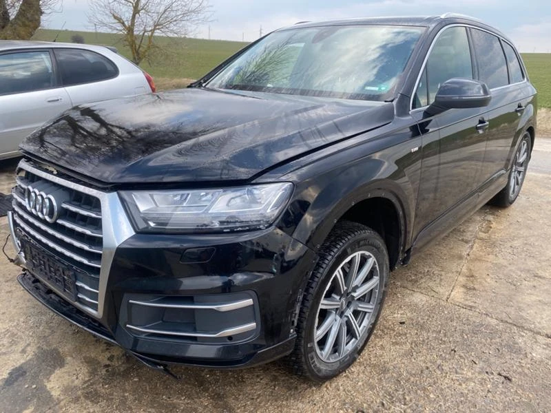 Audi Q7 3.0TDI, снимка 1 - Автомобили и джипове - 36233477