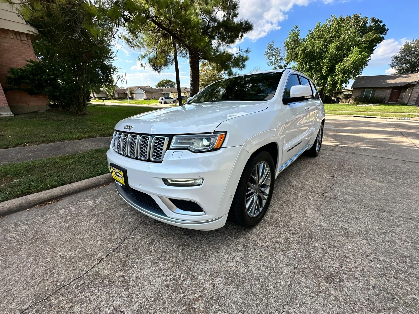 Jeep Grand cherokee SUMMIT* 5.7 HEMI* DISTRONIC* ОБДУХВАНЕ* ПОДГРЕВИ - изображение 2