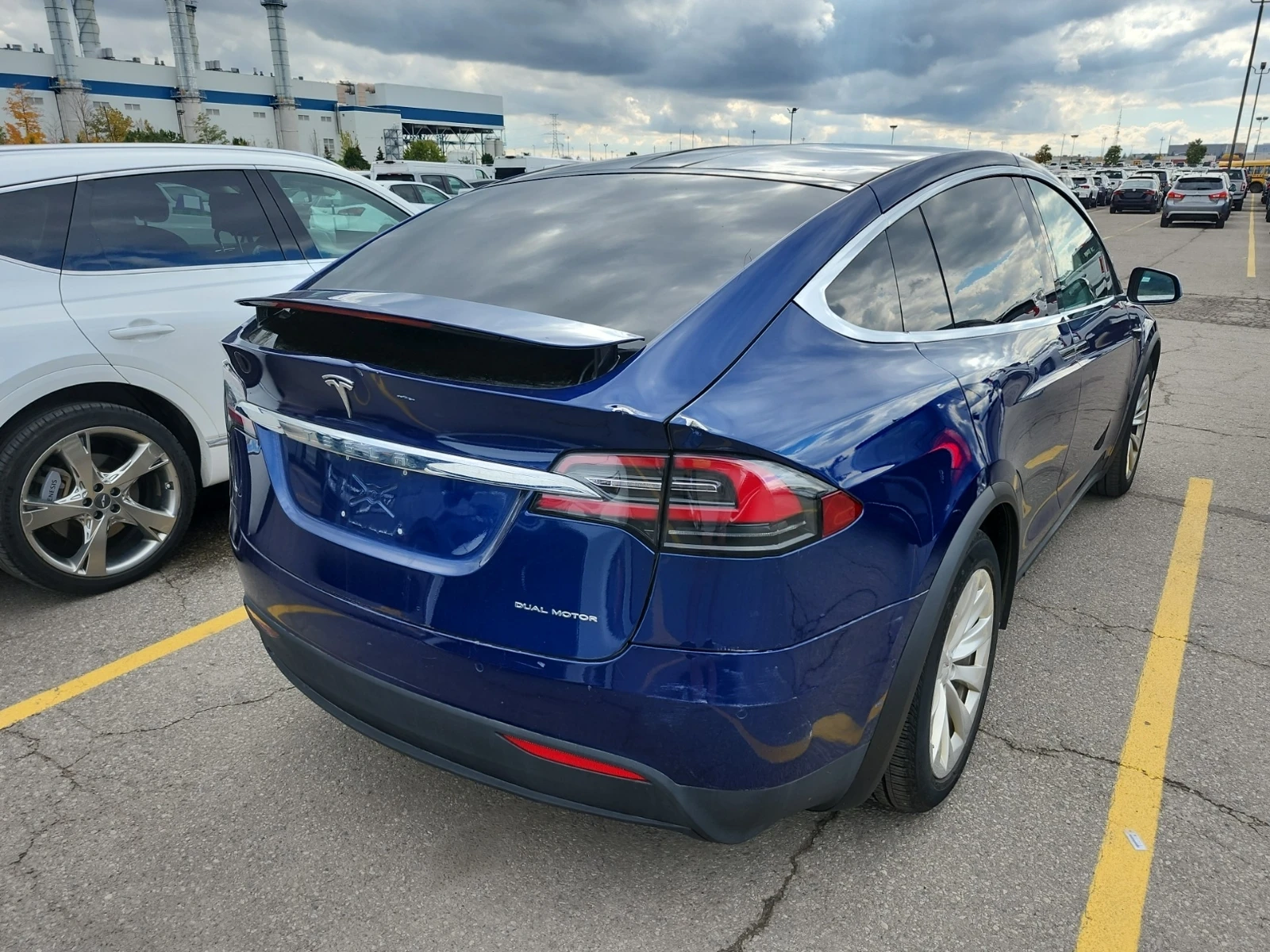 Tesla Model X * LONGRANGE* CARFAX * БЕЗ ПЪРВОНАЧАЛНА ВНОСКА - изображение 4