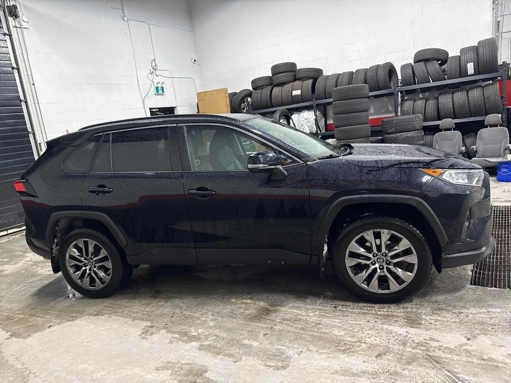 Toyota Rav4 2020 XLE * CARFAX * БЕЗ ПЪРВОНАЧАЛНА ВНОСКА - изображение 5