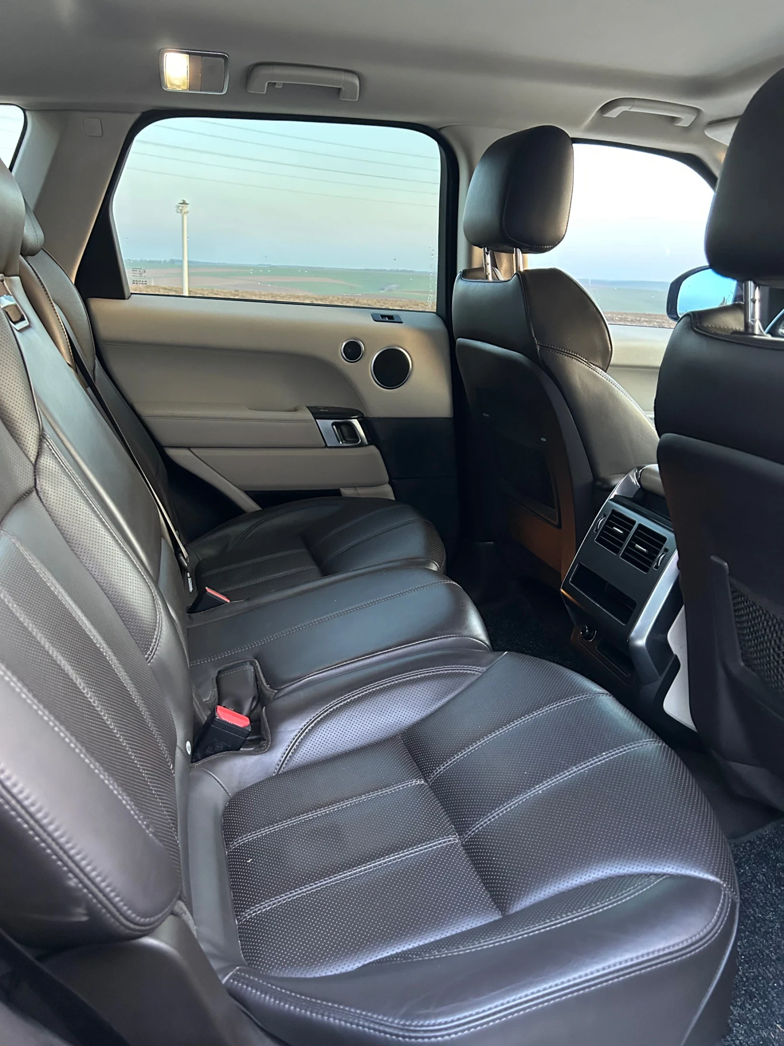 Land Rover Range Rover Sport, снимка 4 - Автомобили и джипове - 53292868