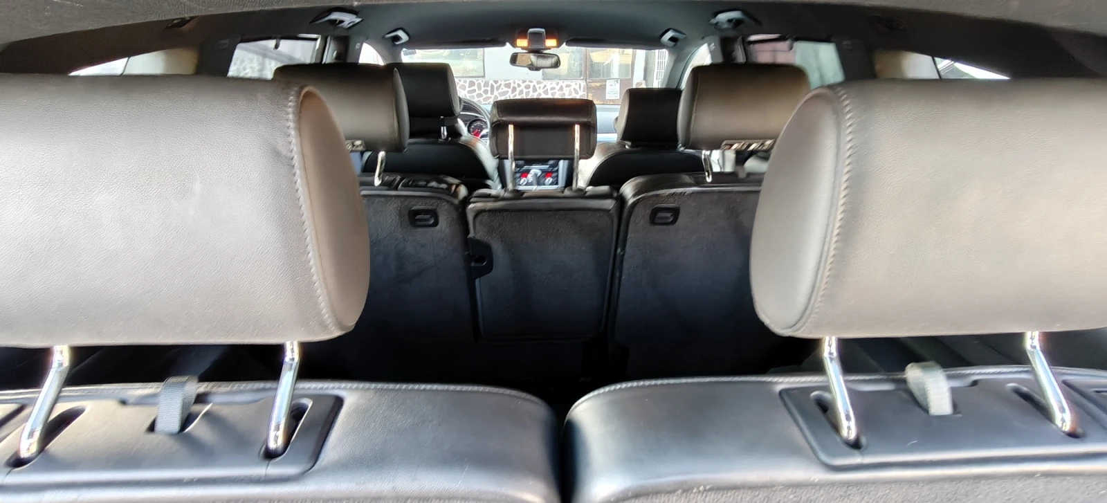 Audi Q7 3.00TDI FACELIFT СМЕНЕНИ ВЕРИГИ И ДЮЗИ, НА ПРУЖИНИ, снимка 11 - Автомобили и джипове - 53867180