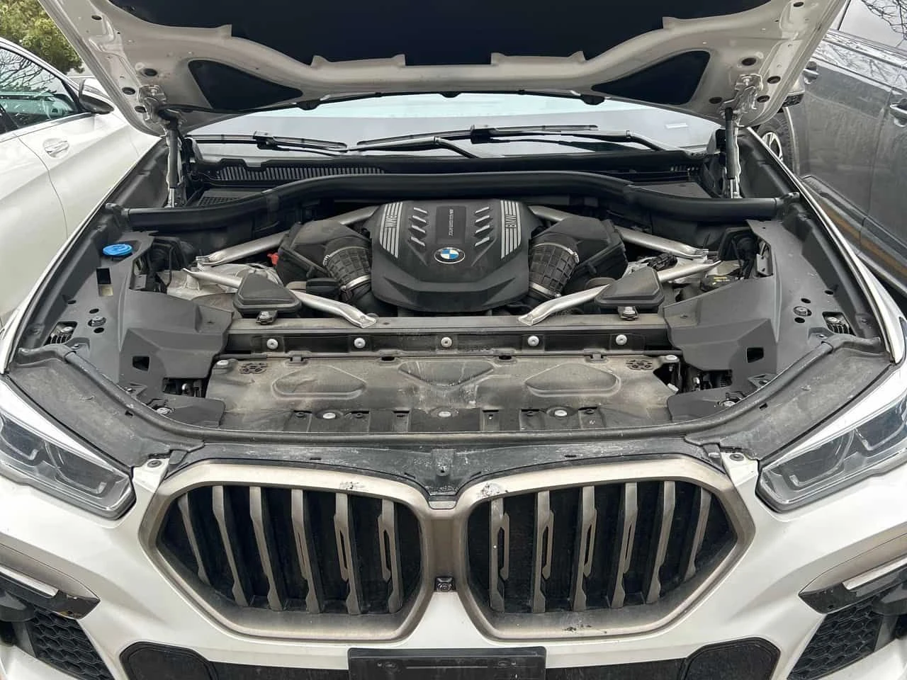 BMW X6 M50i | HEAD-UP | LASER | HOSE | /K | SOFT CL, снимка 14 - Автомобили и джипове - 53954739