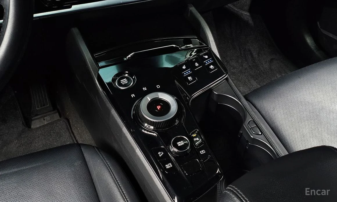 Kia Sportage DIGITAL* ОБДУХВАНЕ* КАМЕРА* 4 ПОДГРЕВА, снимка 11 - Автомобили и джипове - 53989531