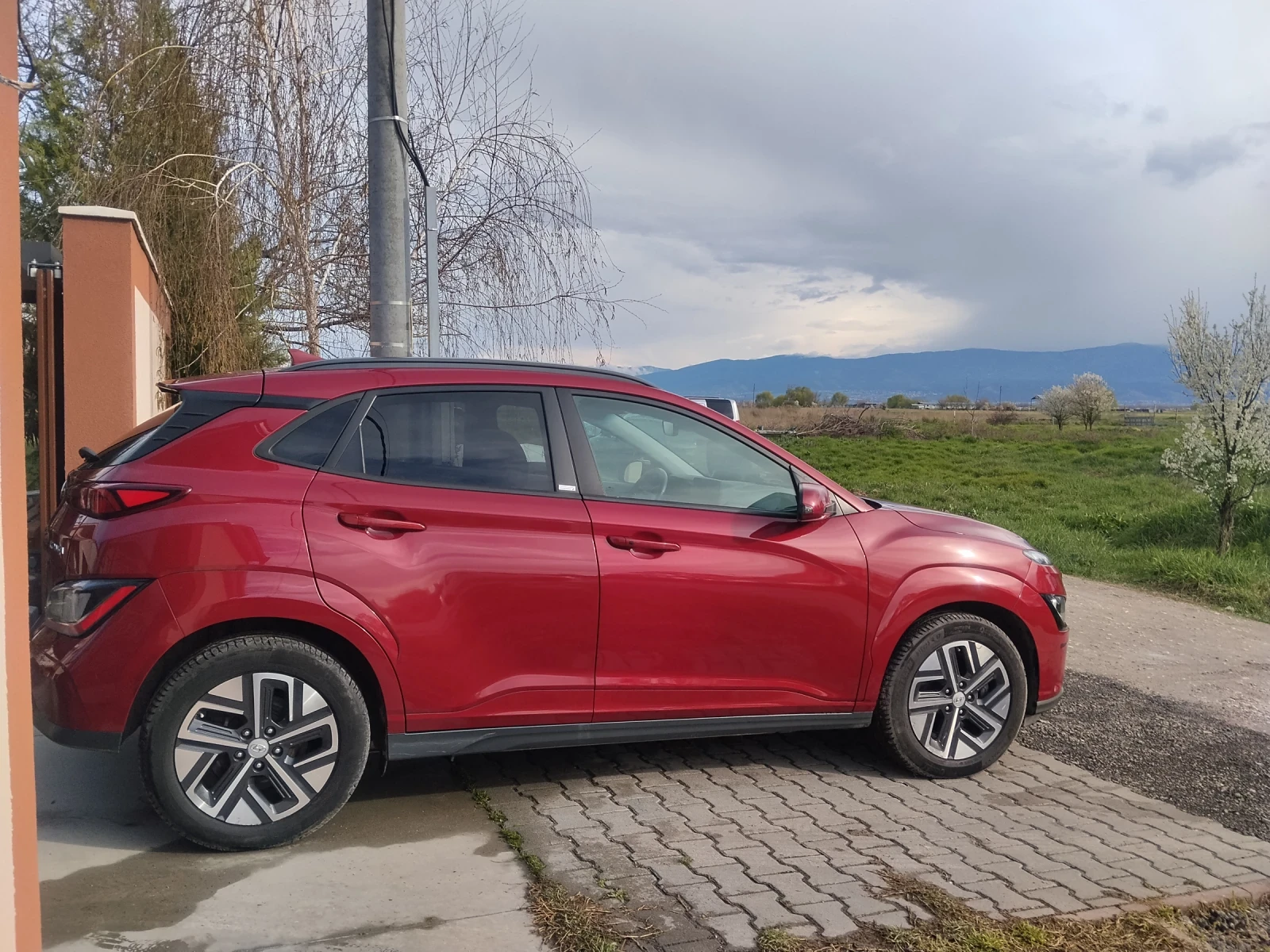 Hyundai Kona Face 64 kwh, снимка 9 - Автомобили и джипове - 54009169