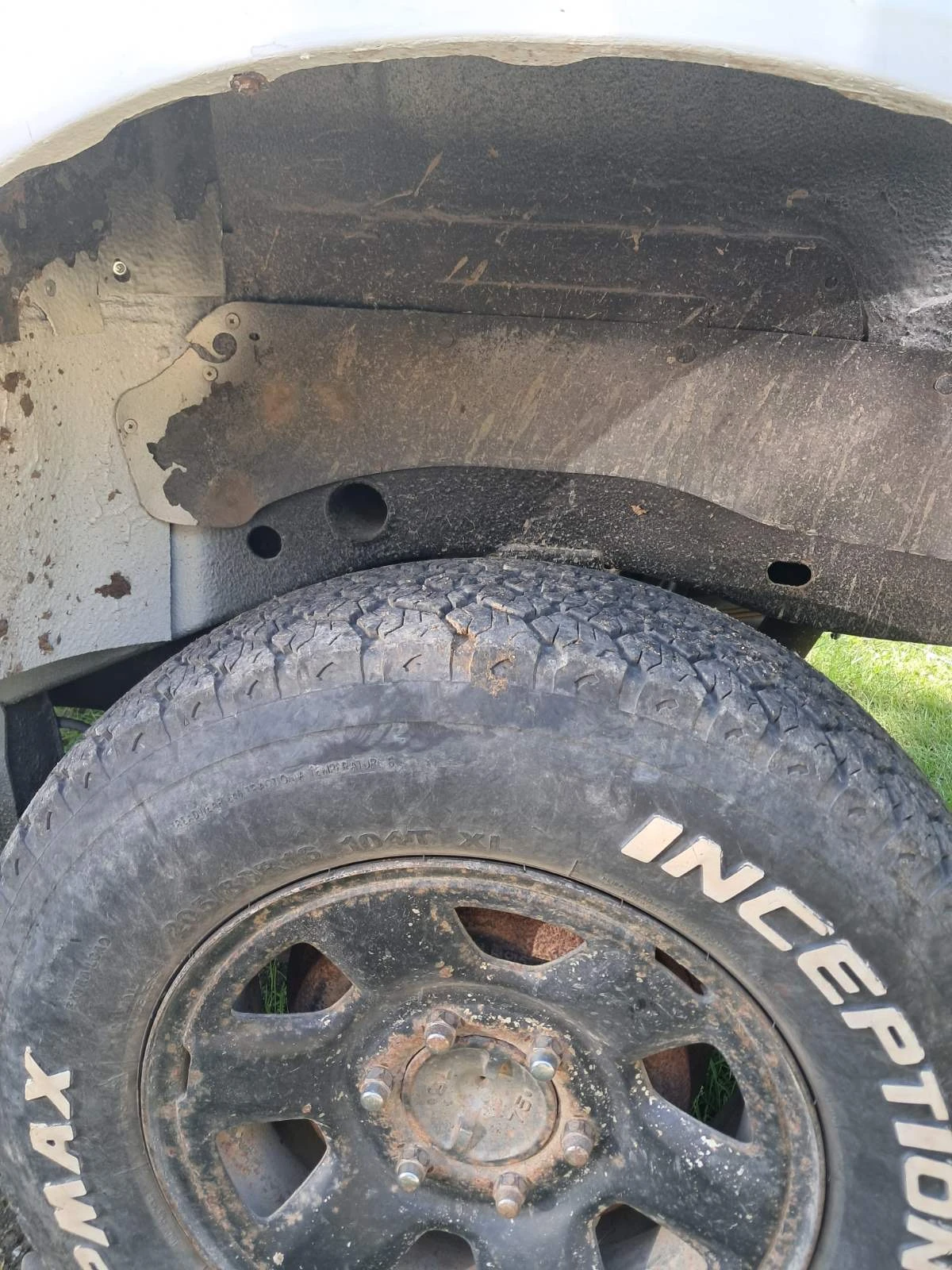Mitsubishi L200, снимка 17 - Автомобили и джипове - 55320192