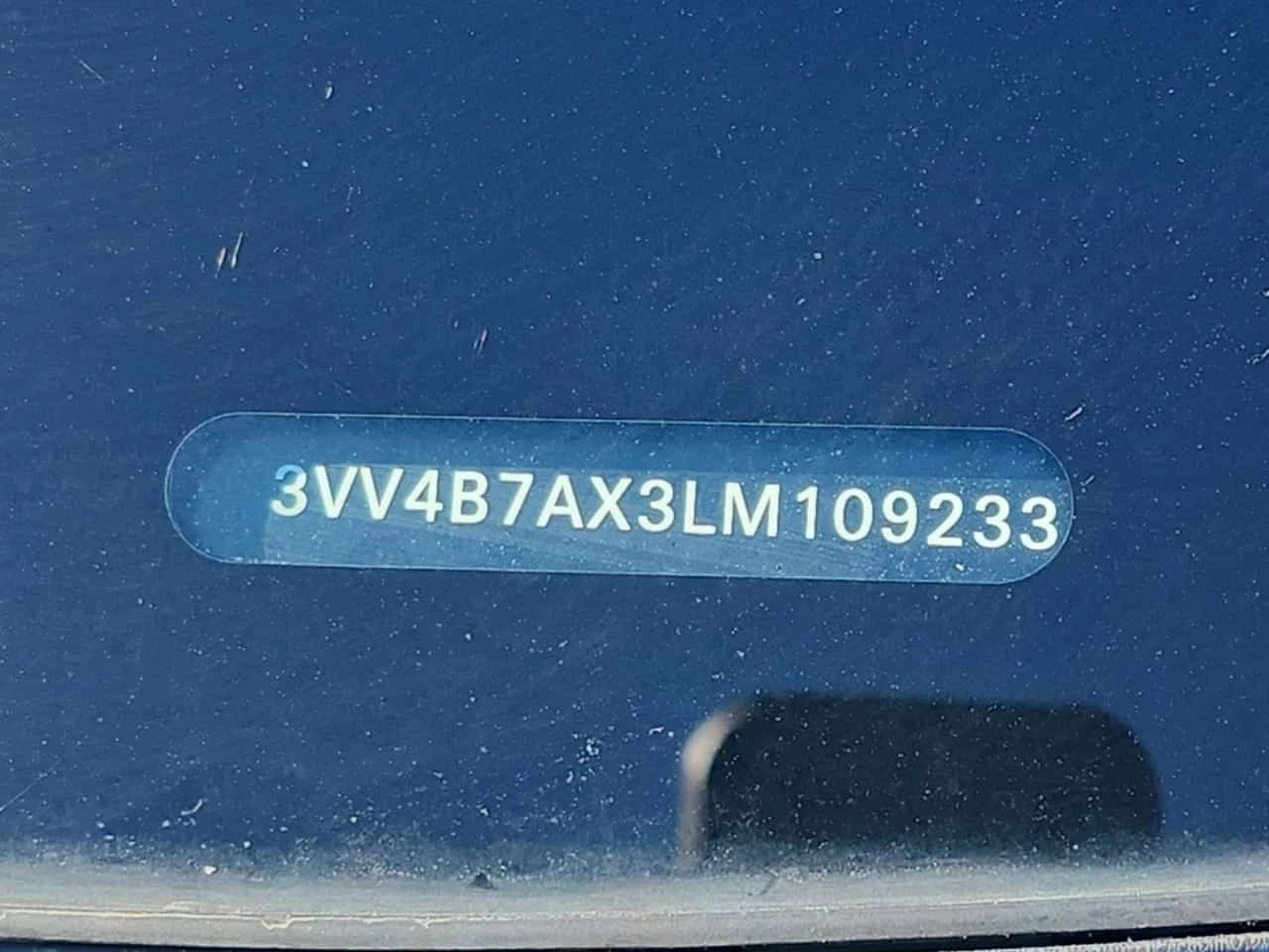 VW Tiguan, снимка 17 - Автомобили и джипове - 56686091