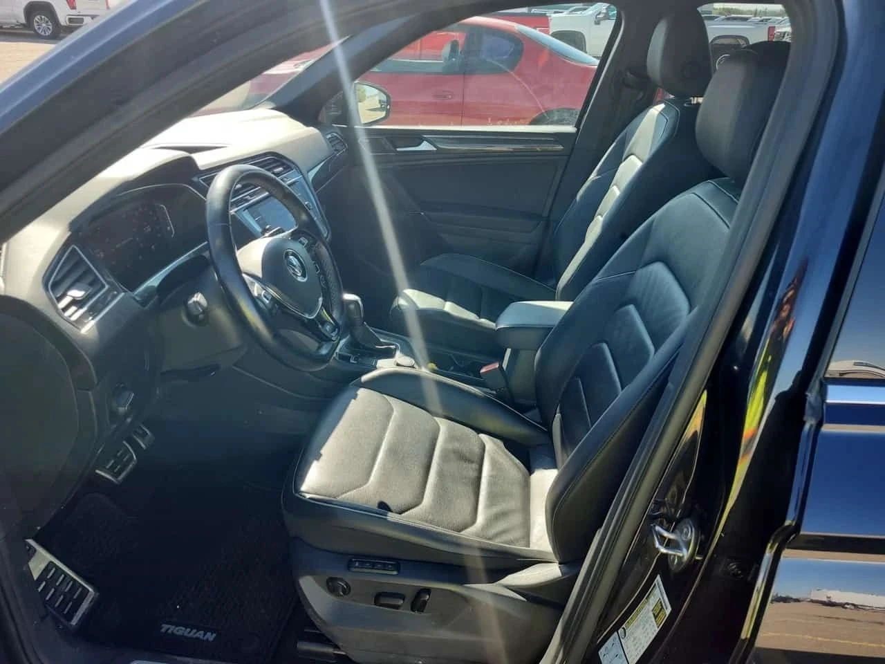 VW Tiguan, снимка 6 - Автомобили и джипове - 56686091