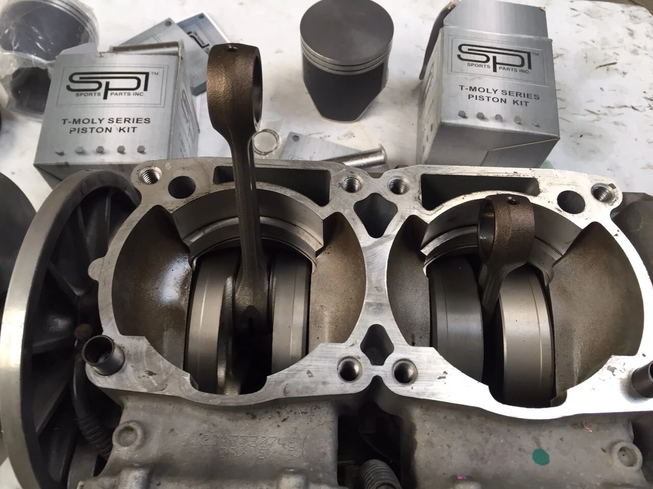 Polaris Snowmobile RMK 800 само двигател - изображение 3