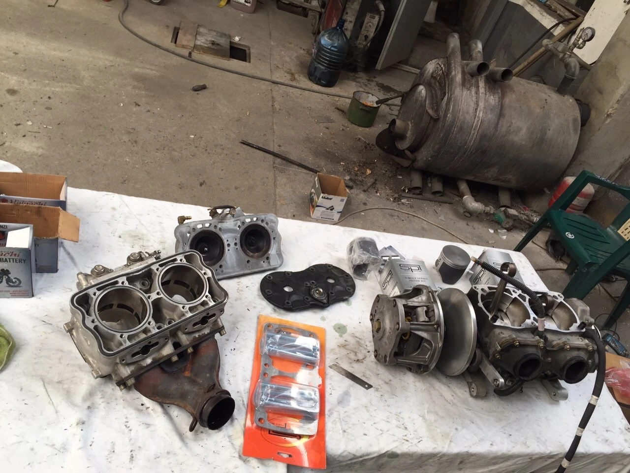 Polaris Snowmobile RMK 800 само двигател - изображение 7