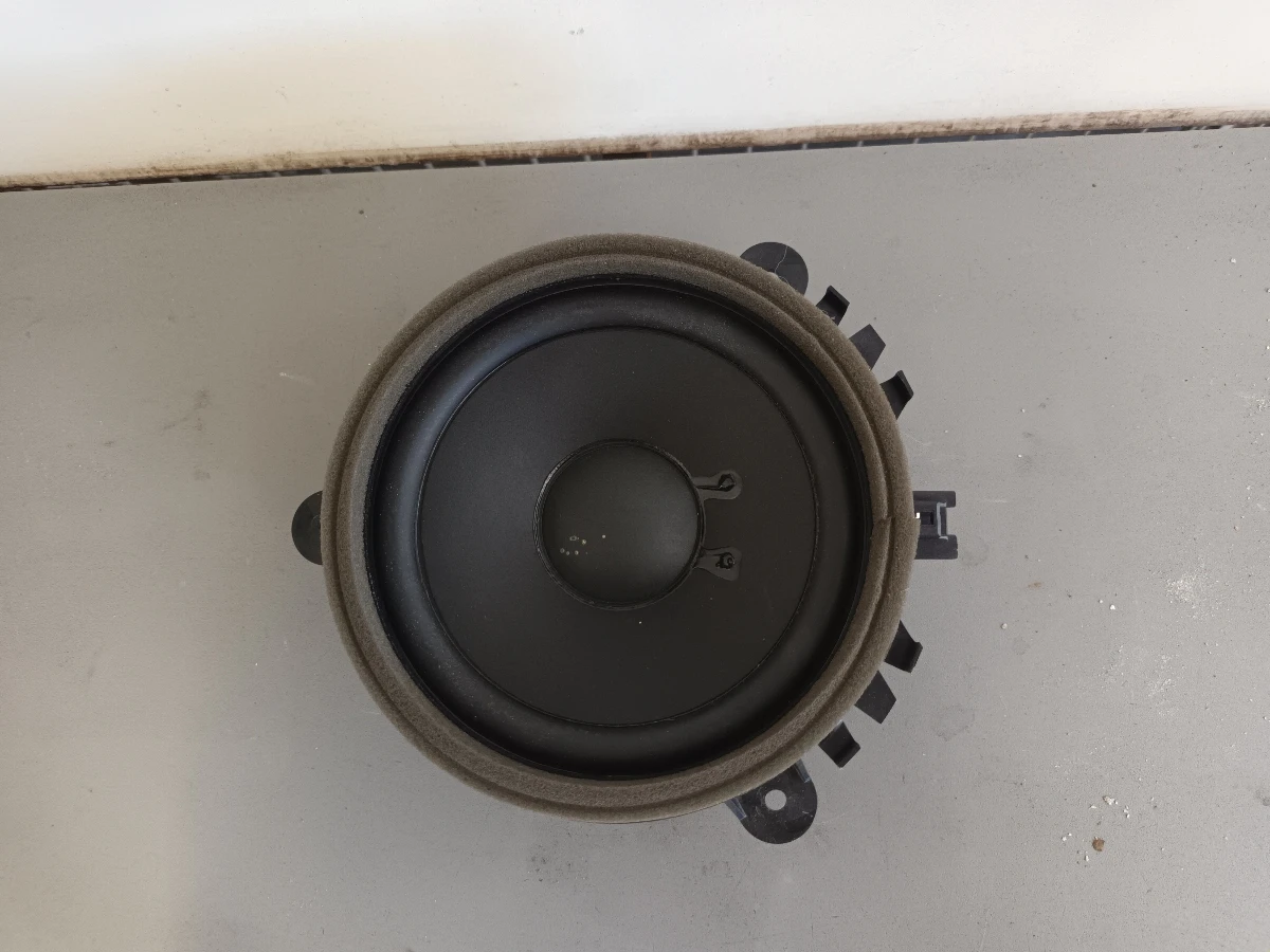 ,     60,v60,s60  | Mobile.bg   1