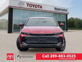 Toyota Crown XLE AWD, снимка 2