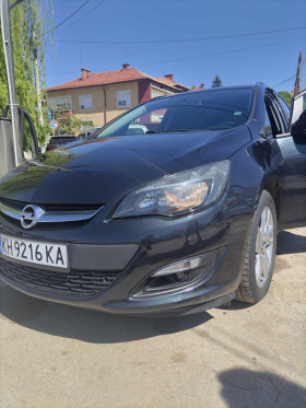 Opel Astra, снимка 9 - Автомобили и джипове - 45627151