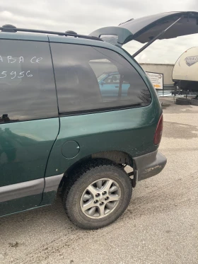 Chrysler Voyager 2, 4 Газ бензин, снимка 5