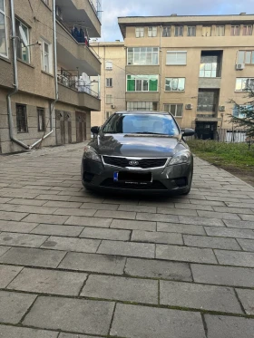 Kia Ceed 1.6 CRDI-90k.s, снимка 2