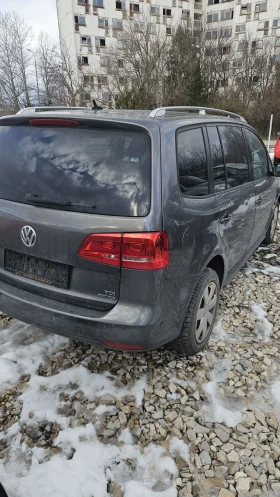 VW Touran 1.6tdi.105ks.6skorosti, снимка 2