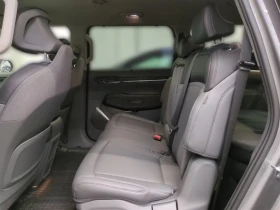 Kia EV9 COMFORT/385HP/7S/MASSAGE/AWD/360/AHK/HUD/MEMO/132q - 65199 € / 127518.16 лв. - 36132784 10