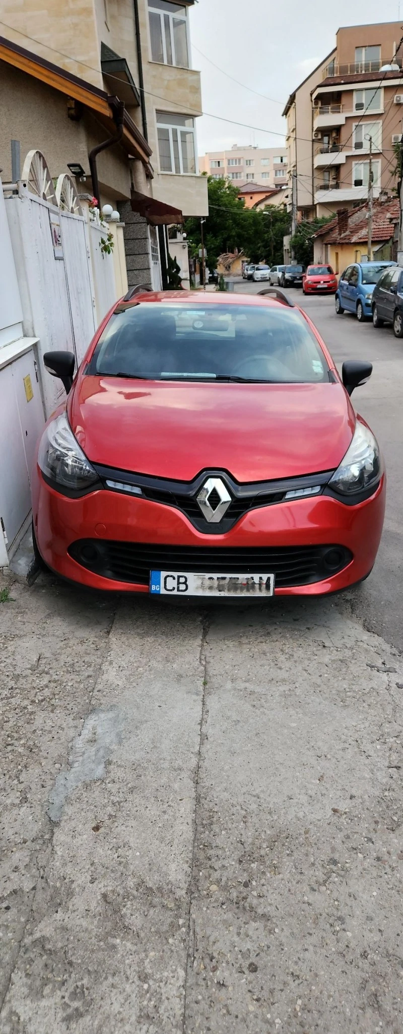 Renault Clio, снимка 1 - Автомобили и джипове - 47062958