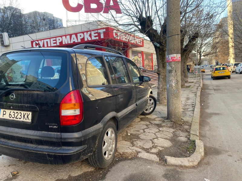 Opel Zafira, снимка 5 - Автомобили и джипове - 48883061