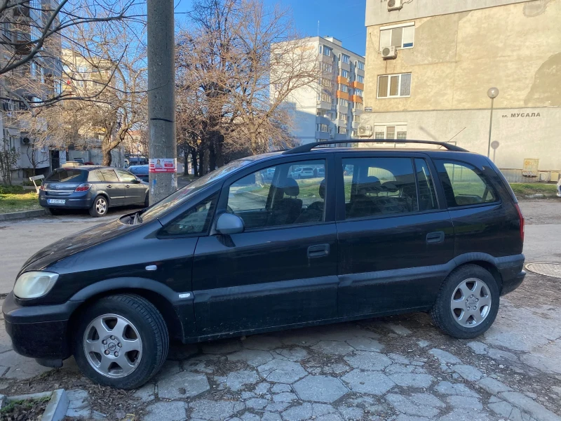 Opel Zafira, снимка 1 - Автомобили и джипове - 48883061