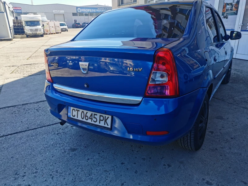 Dacia Logan 1.6, снимка 3 - Автомобили и джипове - 49462556