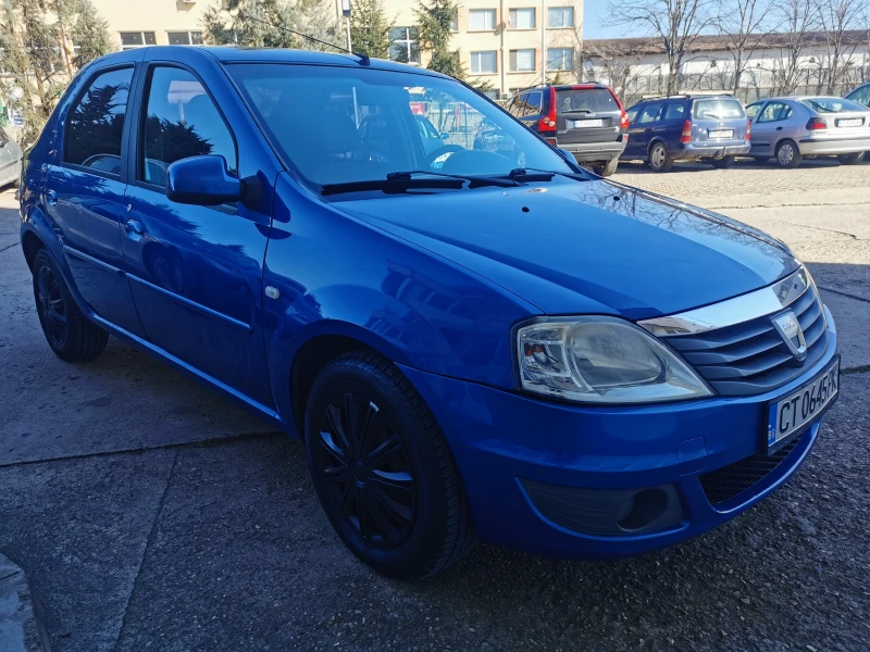 Dacia Logan 1.6, снимка 2 - Автомобили и джипове - 49462556