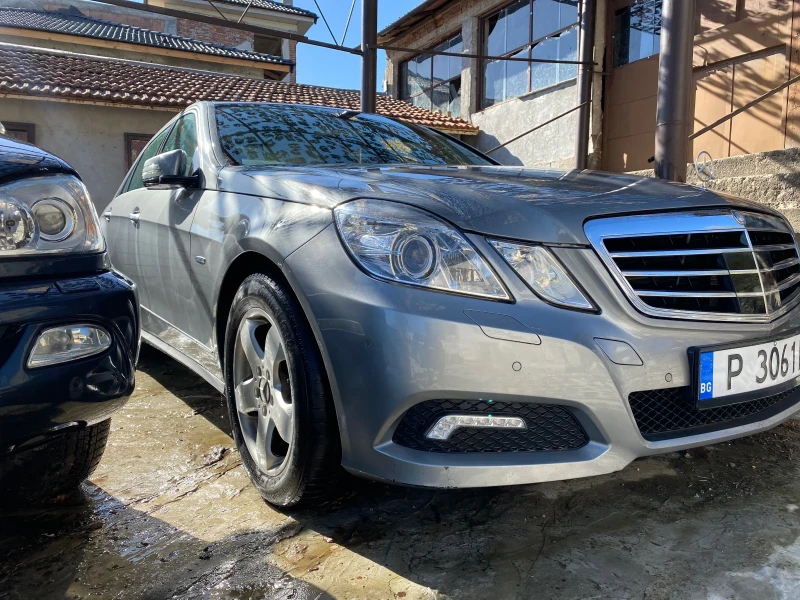 Mercedes-Benz E 350, снимка 2 - Автомобили и джипове - 52513338