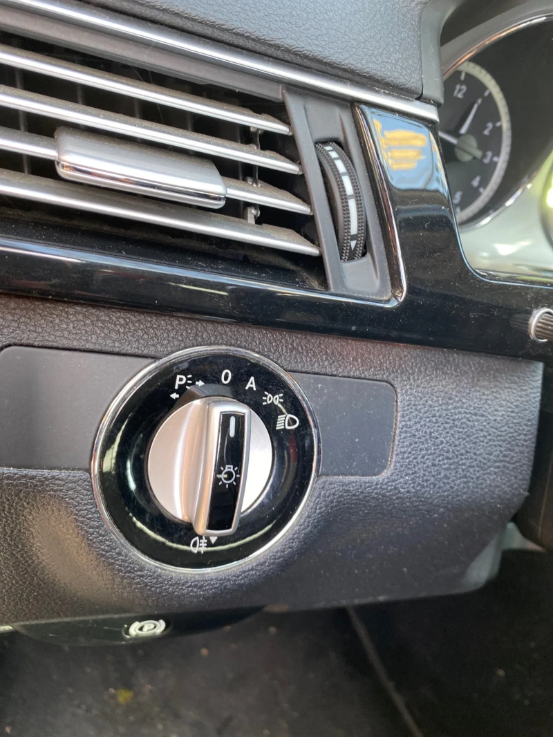Mercedes-Benz E 350, снимка 15 - Автомобили и джипове - 52513338