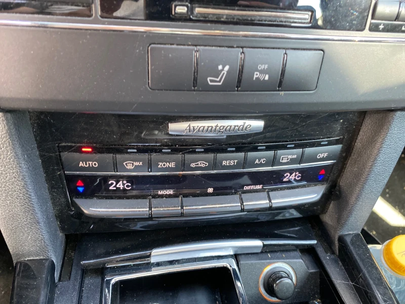 Mercedes-Benz E 350, снимка 12 - Автомобили и джипове - 52513338