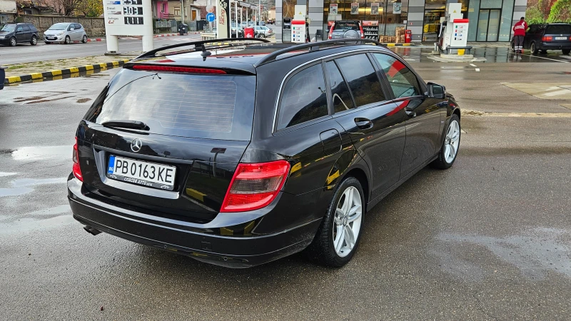 Mercedes-Benz C 180 BENZIN/AVTOMAT/NAVIGACIA, снимка 5 - Автомобили и джипове - 52606080