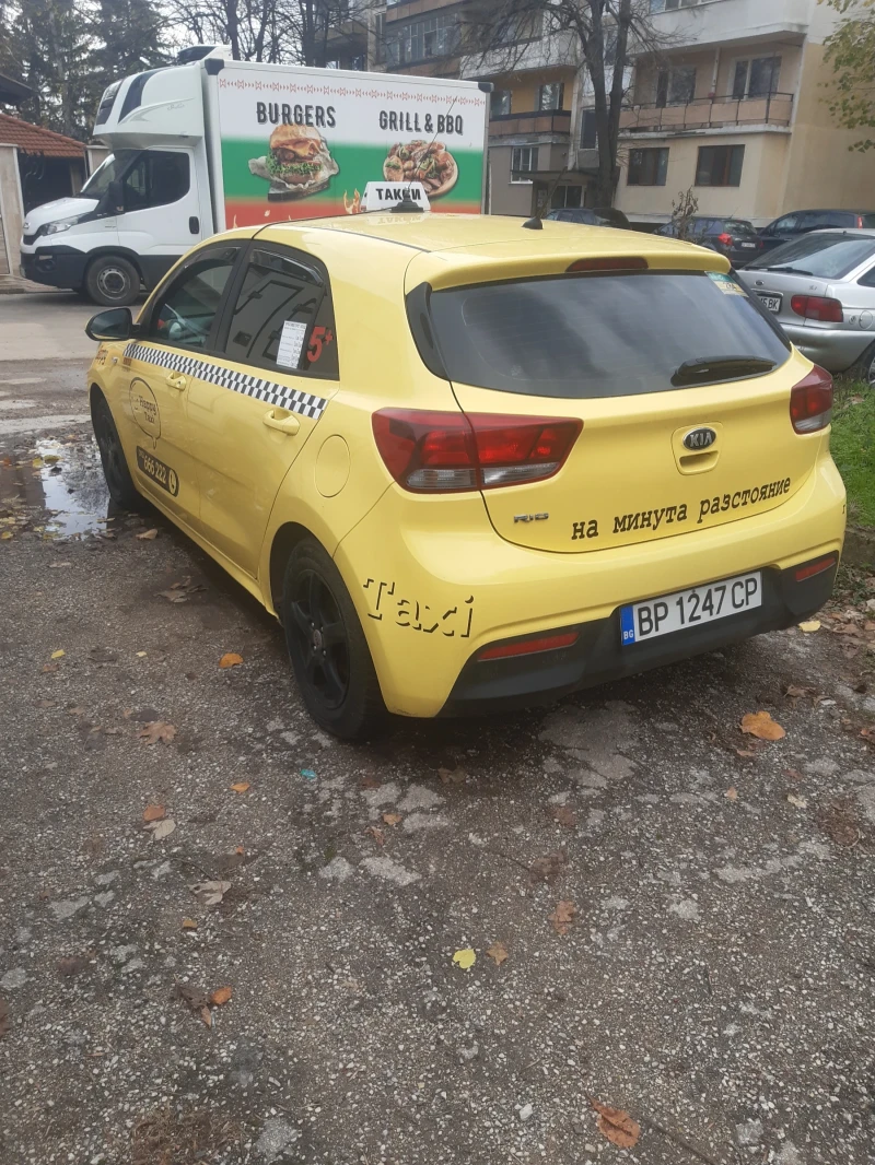Kia Rio, снимка 2 - Автомобили и джипове - 52709242