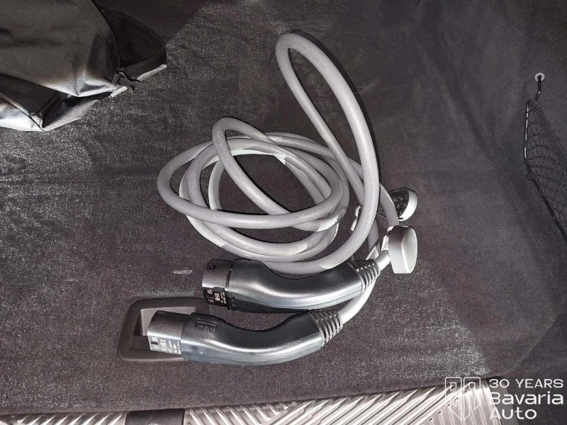 BMW i5 40 eDrive Touring, снимка 13 - Автомобили и джипове - 52834388